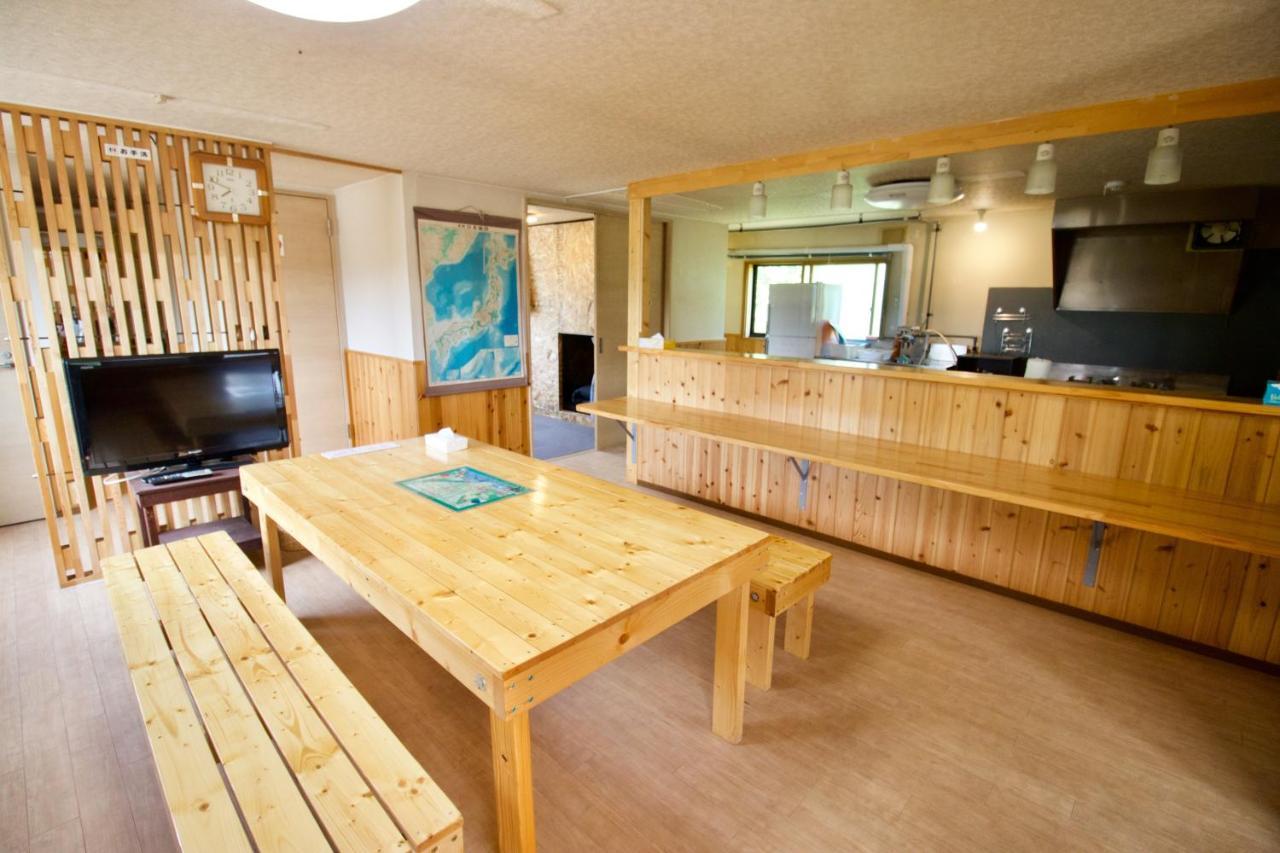 Хостел Clione Campground Сярі Екстер'єр фото