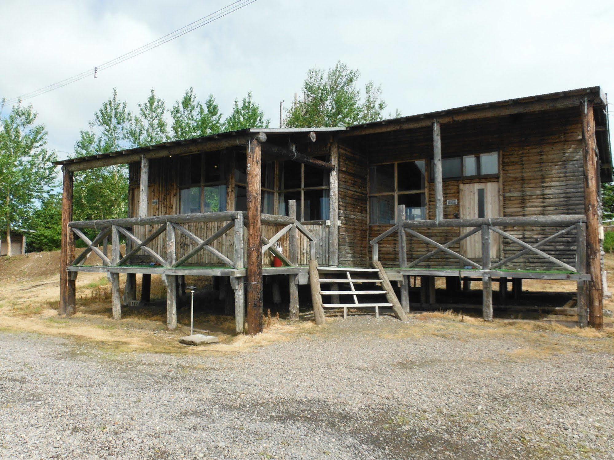 Хостел Clione Campground Сярі Екстер'єр фото